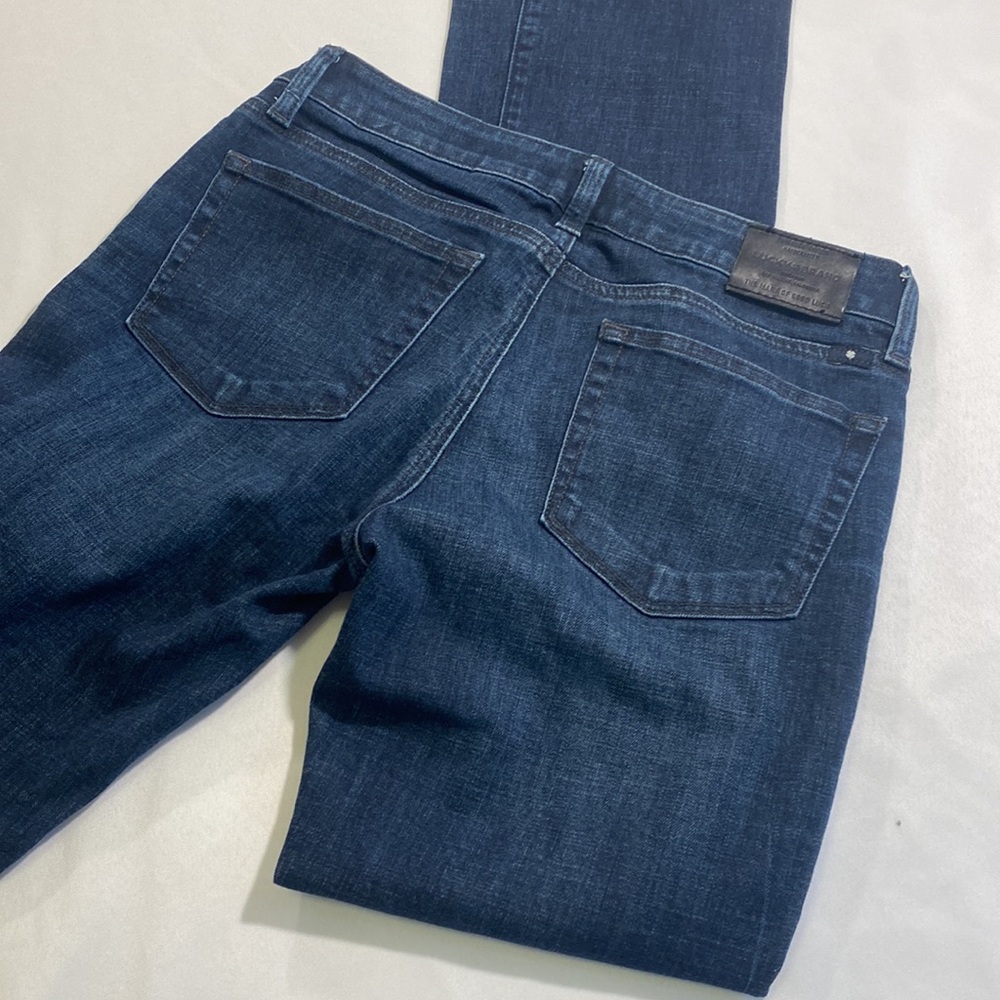Lucky Brand woman’s Lolita Boot jeans size 4/27